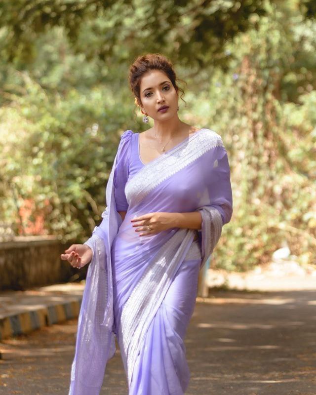 Graceful Lavender Georgette Saree with Silver Border